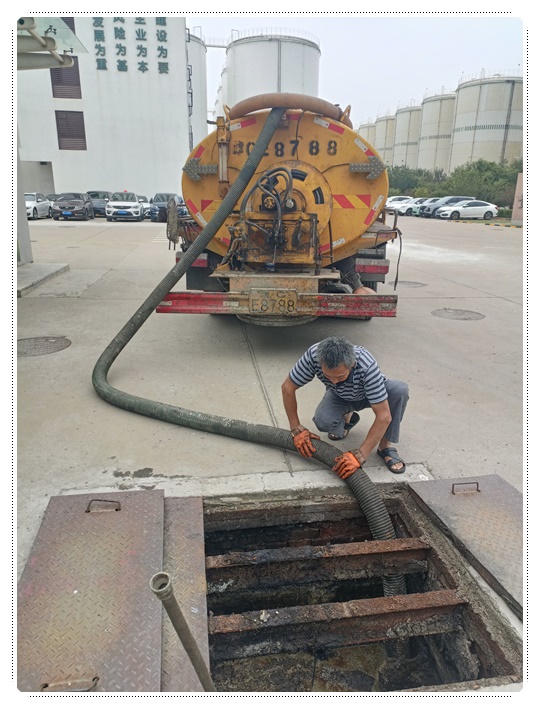 二连浩特隔油池清掏